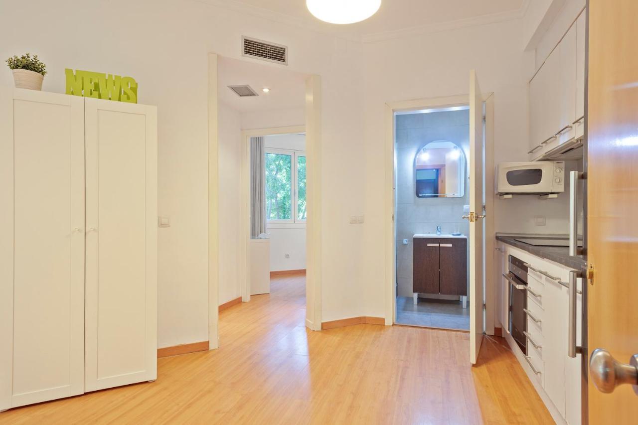 Apartament Alcam Paseo San Juan Barcelona Zewnętrze zdjęcie