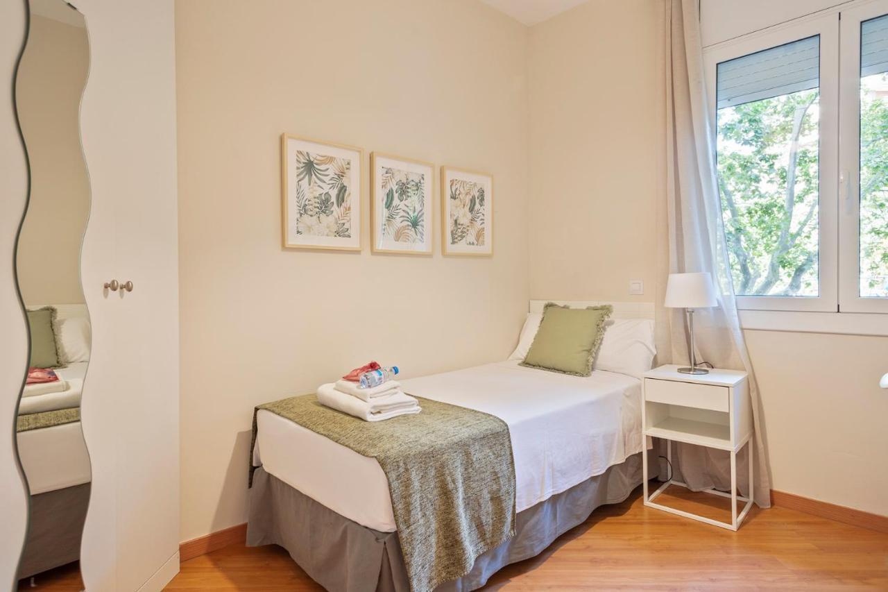 Apartament Alcam Paseo San Juan Barcelona Zewnętrze zdjęcie