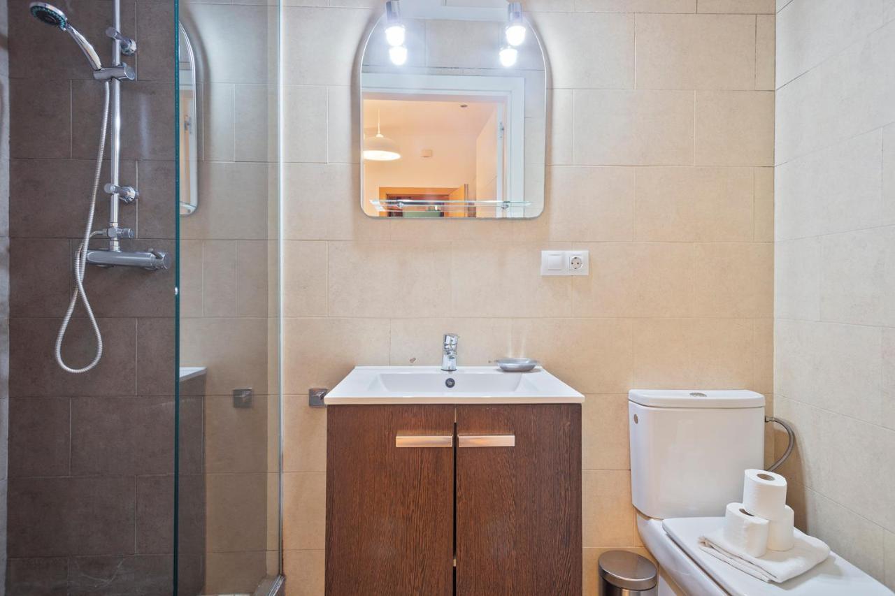 Apartament Alcam Paseo San Juan Barcelona Zewnętrze zdjęcie