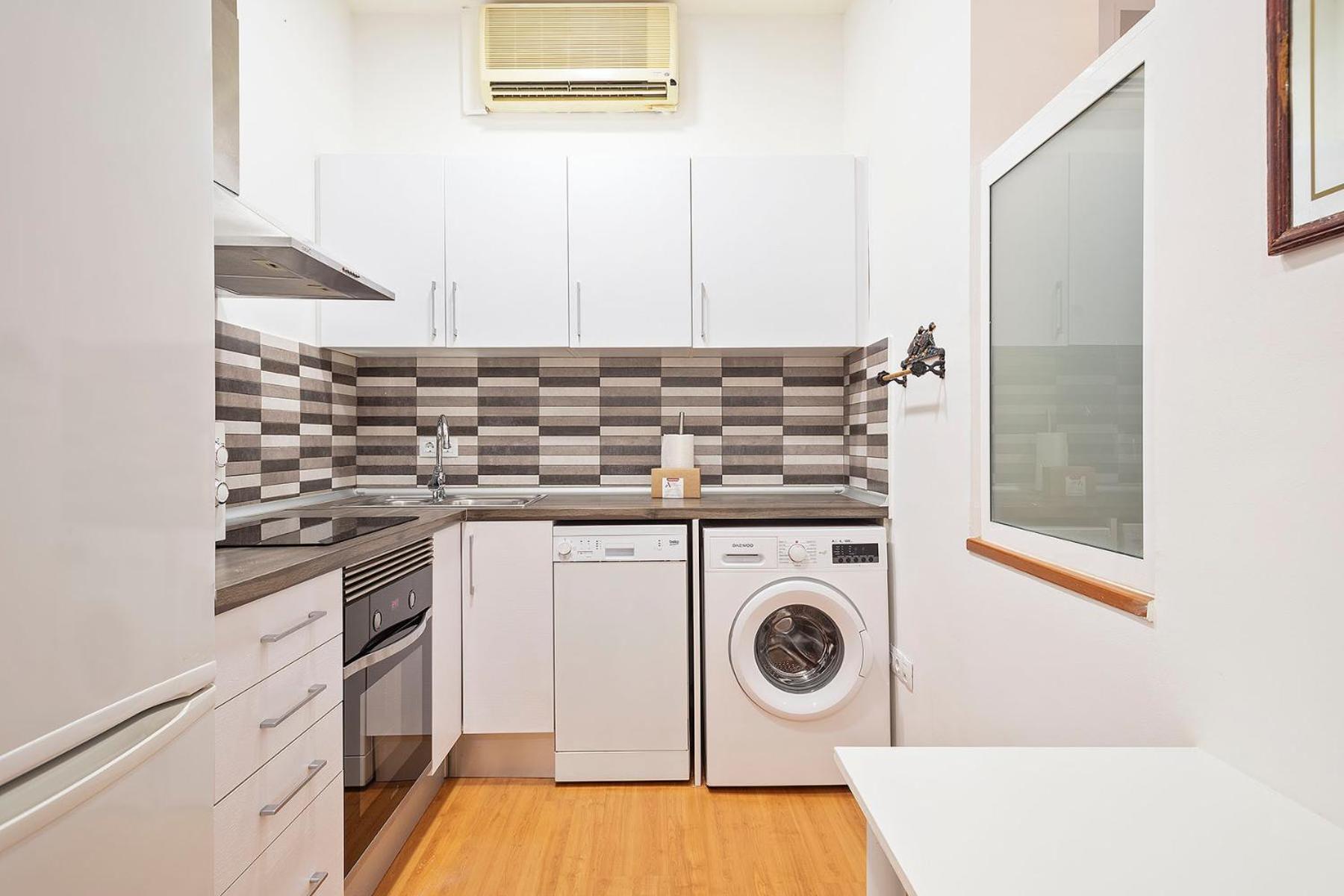 Apartament Alcam Paseo San Juan Barcelona Zewnętrze zdjęcie